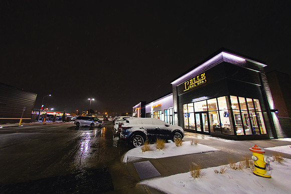 8K2A3102